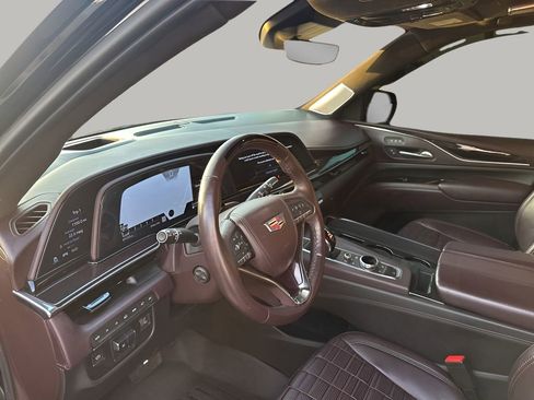 Used 2021 Cadillac Escalade Sport Platinum image 27