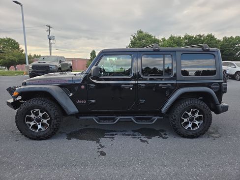 Used 2021 Jeep Wrangler Unlimited Rubicon w/ LED Lighting Group AWD/4WD image 9