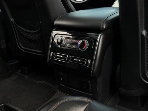 Used 2022 Lincoln Aviator AWD w/ Premium Package image 22