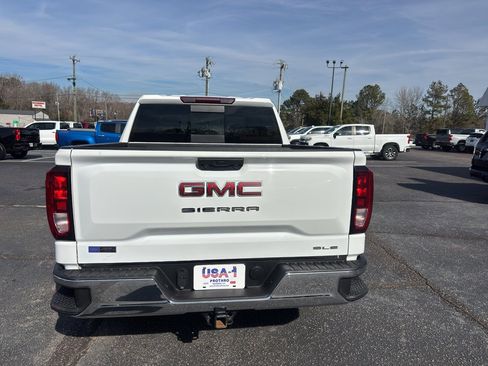 Used 2024 GMC Sierra 1500 SLE w/ Preferred Package image 7