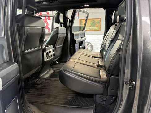 Used 2017 Ford F150 Lariat AWD/4WD image 28