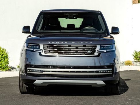 Certified 2024 Land Rover Range Rover SE AWD/4WD image 3