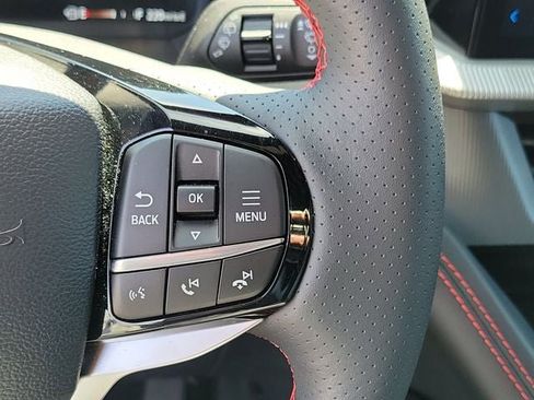 Certified 2025 Ford Explorer ST-Line AWD/4WD image 11