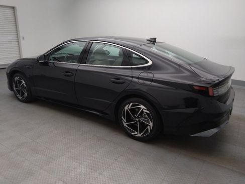 Used 2024 Hyundai Sonata SEL w/ Convenience Package image 3