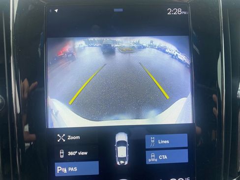 Used 2022 Volvo S60 B5 Momentum w/ Advanced Package image 30