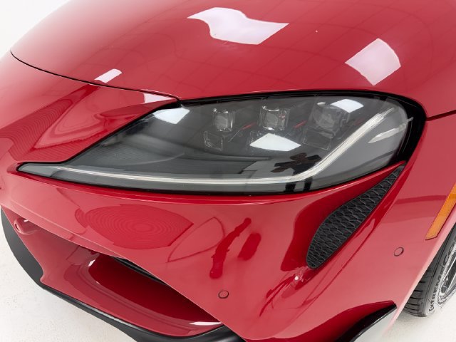 Used 2021 Toyota Supra w/ Safety & Technology Package RWD image 6