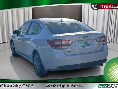 Used 2019 Subaru Impreza 2.0i image 3