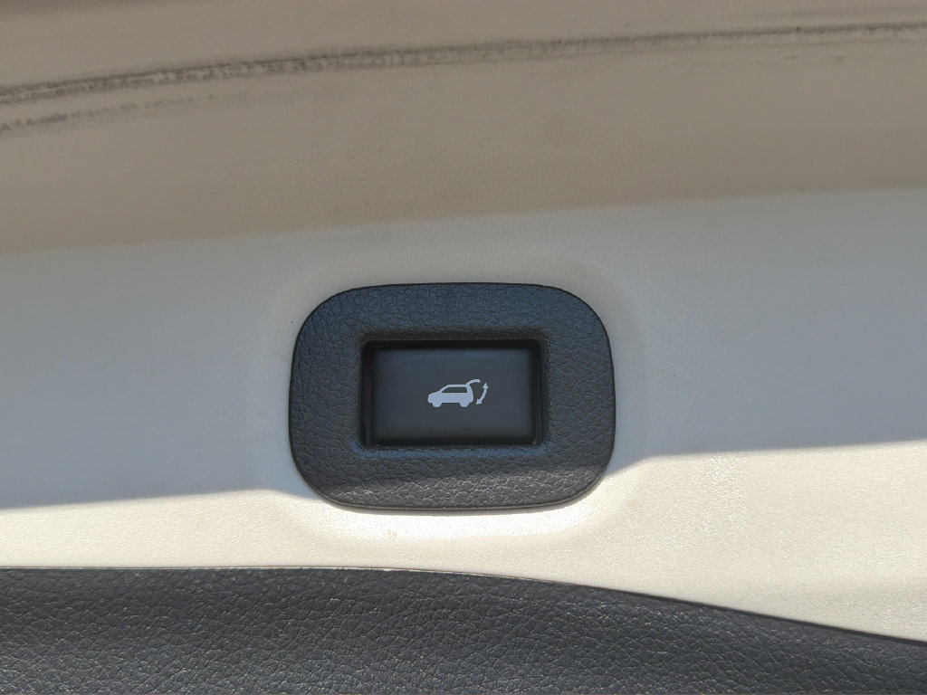 Used 2020 Nissan Rogue SV FWD image 50
