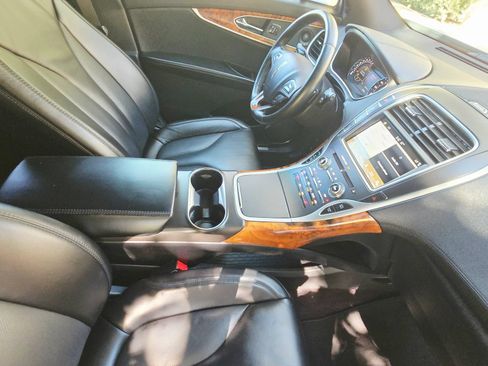 Used 2016 Lincoln MKX Select w/ Select Plus Package FWD image 29