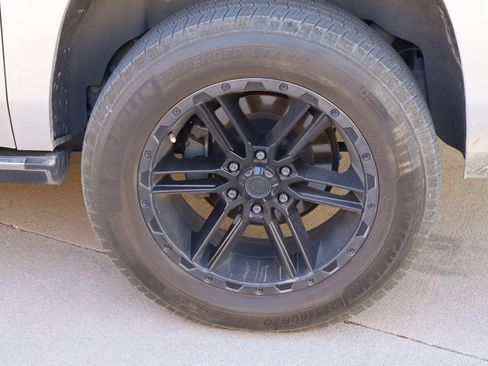 Used 2018 GMC Yukon XL Denali w/ Denali Ultimate Package RWD image 32