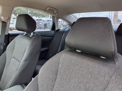 Certified 2025 Honda Accord LX image 17