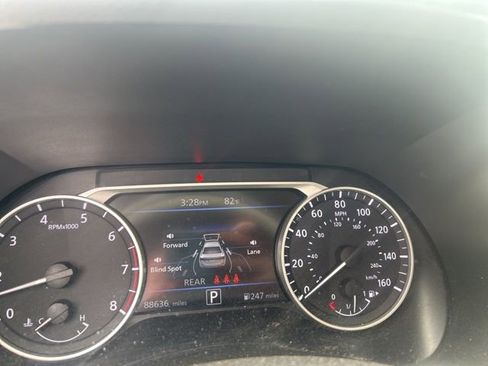 Used 2022 Nissan Sentra SV image 14