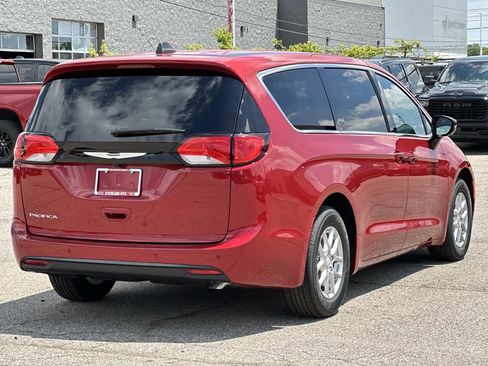 New 2027 Chrysler Pacifica LX FWD image 3