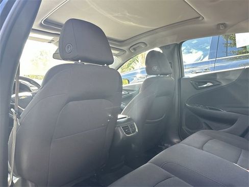 Used 2024 Chevrolet Malibu LT image 27