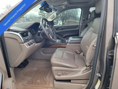 Used 2016 Chevrolet Suburban LTZ image 10