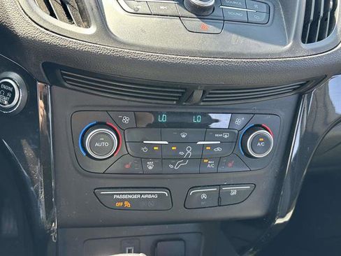 Used 2019 Ford Escape SE AWD/4WD image 19