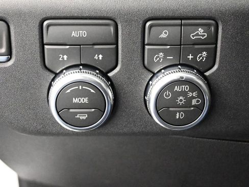 New 2026 GMC Sierra 1500 Elevation w/ Elevation Premium Package AWD/4WD image 36