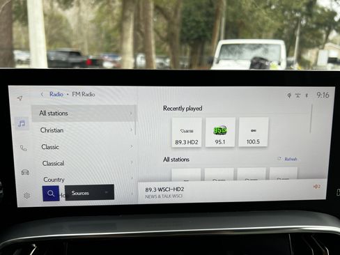 Used 2022 Lexus LX 600 4WD w/ Accessory Package (Z1) image 24