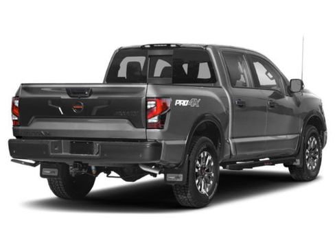 Used 2021 Nissan Titan PRO-4X w/ Pro-4x Convenience Package AWD/4WD image 5