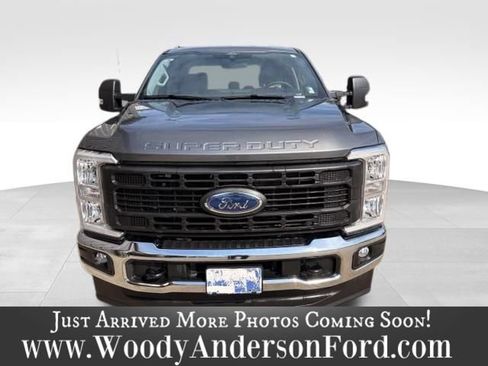 Used 2026 Ford F250 XL w/ XL Chrome Package AWD/4WD image 3