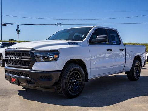 Used 2023 RAM 1500 Tradesman w/ Trailer Tow Group image 2