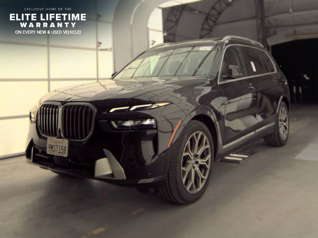 Used 2025 BMW X7 xDrive40i AWD/4WD image 3