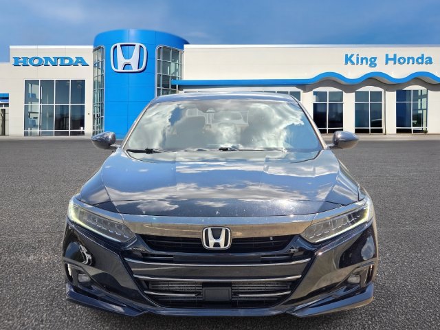 Used 2022 Honda Accord Sport image 2