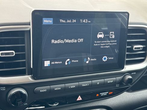 New 2025 Hyundai Venue SEL image 27