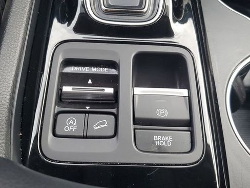 Used 2023 Honda Pilot Elite image 37