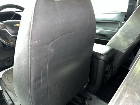 Used 2022 Chevrolet Colorado LT w/ Fleet Safety Package RWD image 24
