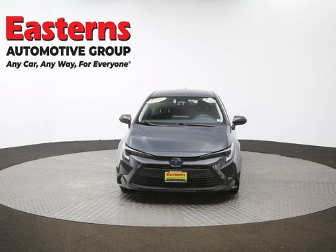 Used 2023 Toyota Corolla LE w/ Carpet Mat Package (TMS) FWD image 52