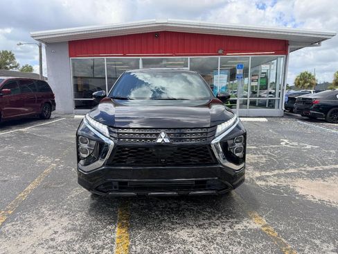 Used 2024 Mitsubishi Eclipse Cross SEL AWD/4WD image 2