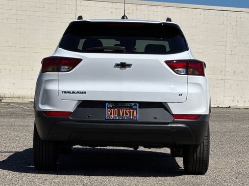New 2026 Chevrolet TrailBlazer LT w/ Convenience Package FWD image 5