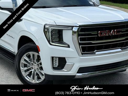 Used 2021 GMC Yukon SLT w/ Rear Media and Nav Package AWD/4WD image 6