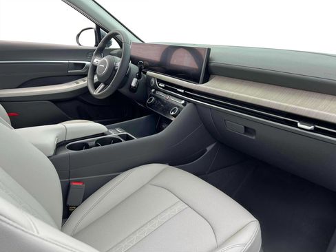 New 2024 Hyundai Sonata Limited FWD image 16