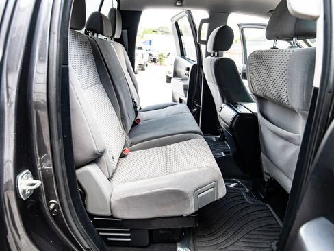 Used 2013 Toyota Tundra 2WD Double Cab w/ SR5 Pkg image 39