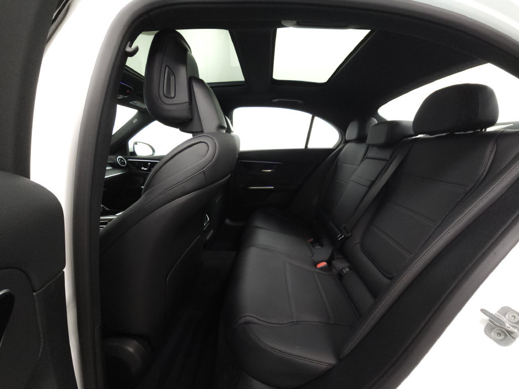 Used 2026 Mercedes-Benz C 300 4MATIC Sedan image 23