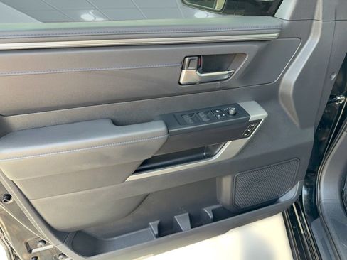 Used 2025 Toyota Sequoia Platinum AWD/4WD image 14
