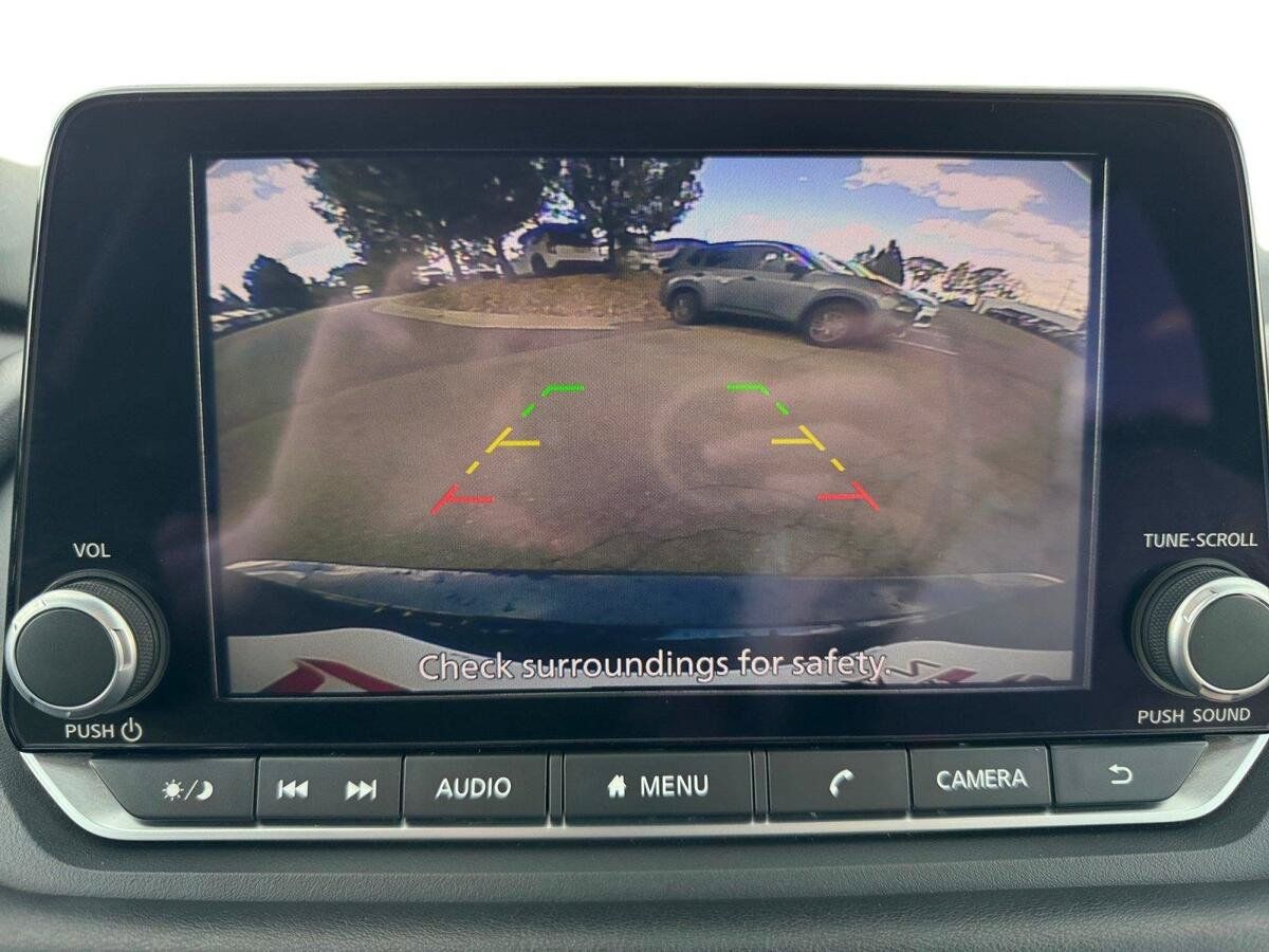 Certified 2025 Nissan Rogue SV AWD/4WD image 20