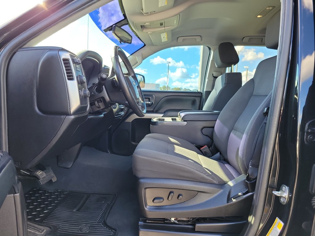 Used 2019 Chevrolet Silverado 1500 LT w/ All Star Edition AWD/4WD image 19