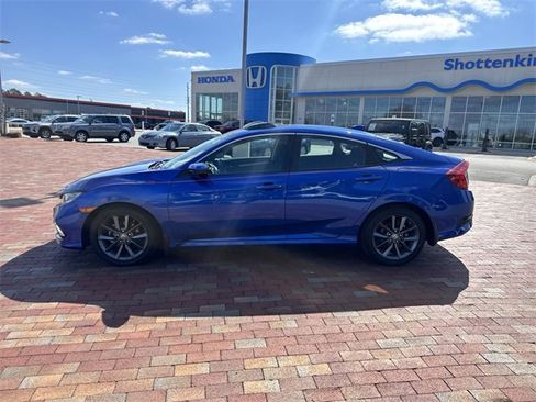 Used 2019 Honda Civic EX image 3
