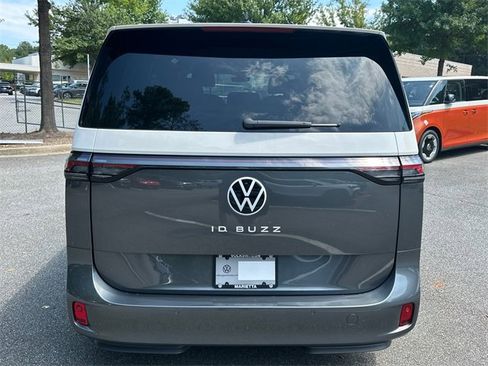 New 2025 Volkswagen ID. Buzz Pro S image 6