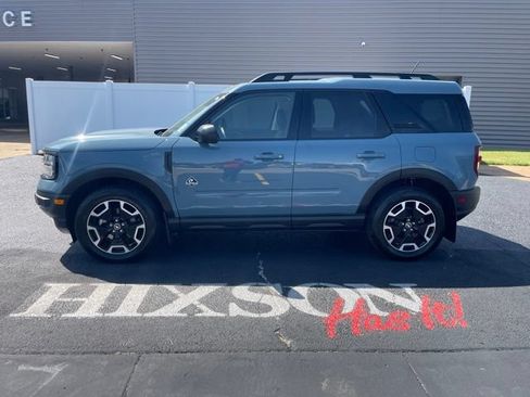 Certified 2023 Ford Bronco Sport Outer Banks w/ Tech Package AWD/4WD image 2