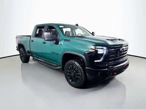 New 2026 Chevrolet Silverado 2500 LT image 2