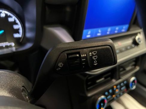 Used 2023 Ford Maverick Lariat w/ Lariat Luxury Package image 34