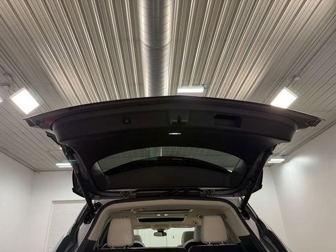 Used 2023 Buick Enclave Essence w/ Experience Buick Package image 75