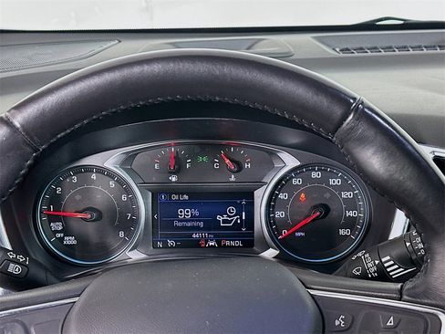 Used 2021 Chevrolet Equinox LT image 12