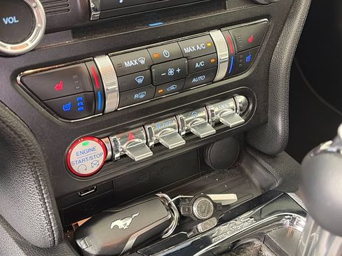 Used 2015 Ford Mustang GT Premium w/ Equipment Group 401A RWD image 20