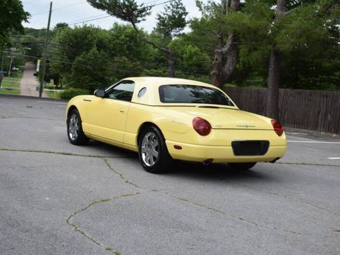Used 2002 Ford Thunderbird RWD image 4