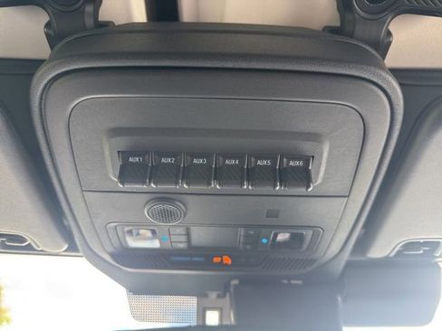 New 2025 Ford Bronco Badlands AWD/4WD image 26